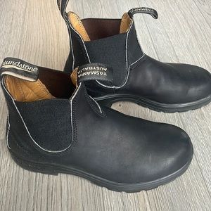 Black Classic Blundstones Winter Boots Size 4.5/Women’s Size 7.5